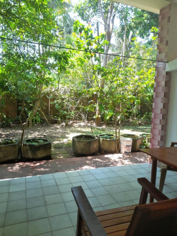 Hotel Santis Хиккадува Экстерьер фото